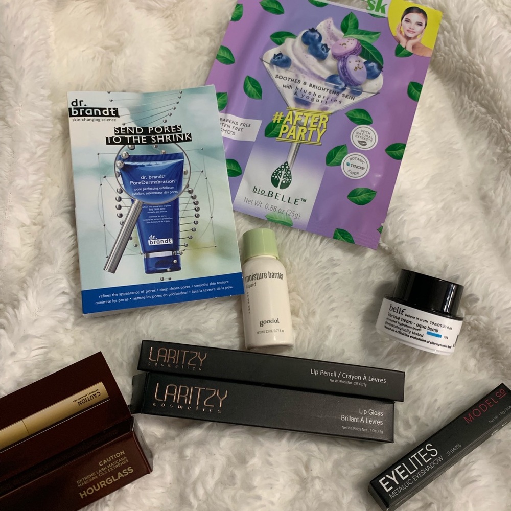 Makeup and skin care bundle🛍🛍